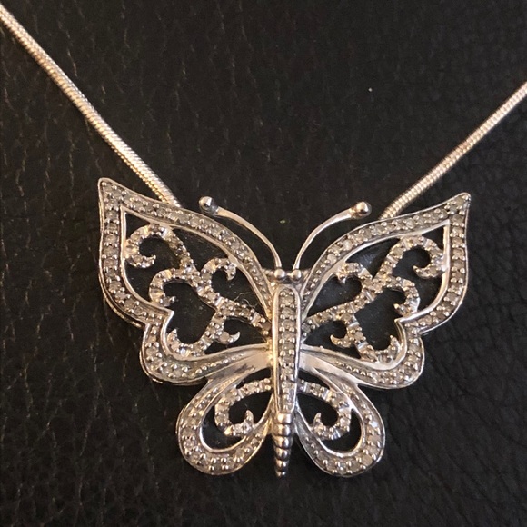 Jewelry - Sterling silver 925 chain & butterfly CZ pendant